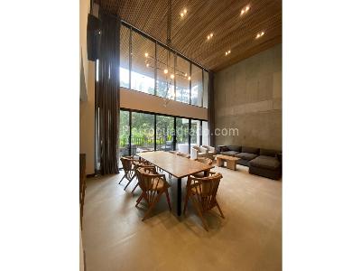 Apartamento de 3 alcobas en venta en Milla De Oro, Medellín, 146 m² · foto 2 de 13