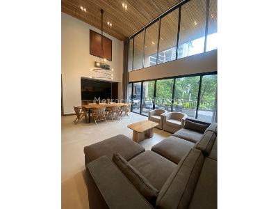 Apartamento de 3 alcobas en venta en Milla De Oro, Medellín, 146 m² · foto 3 de 13