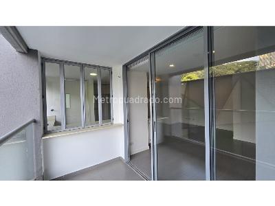 Apartamento de 2 alcobas en arriendo en El Poblado, Medellín, 90 m² · foto 4 de 15