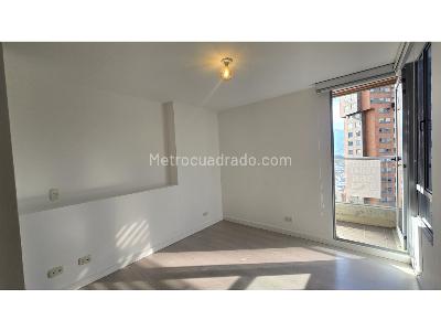 Apartamento de 2 alcobas en arriendo en El Poblado, Medellín, 90 m² · foto 8 de 15