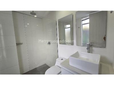 Apartamento de 2 alcobas en arriendo en El Poblado, Medellín, 90 m² · foto 11 de 15