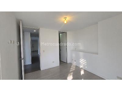 Apartamento de 2 alcobas en arriendo en El Poblado, Medellín, 90 m² · foto 12 de 15