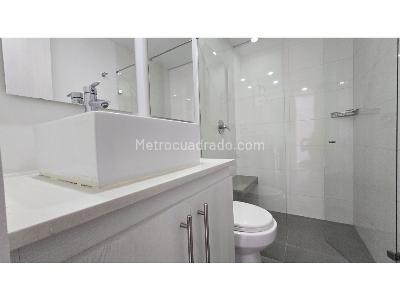Apartamento de 2 alcobas en arriendo en El Poblado, Medellín, 90 m² · foto 14 de 15
