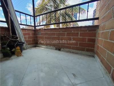 Apartamento en venta en La America, Medellín · foto 3 de 10