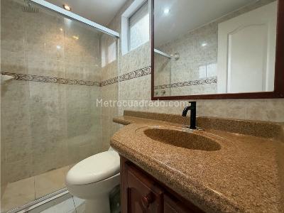 Apartamento de 3 alcobas en arriendo en Loma Del Indio, Medellín, 100 m² · foto 6 de 13