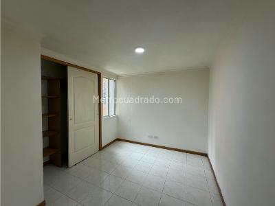 Apartamento de 3 alcobas en arriendo en Loma Del Indio, Medellín, 100 m² · foto 13 de 13