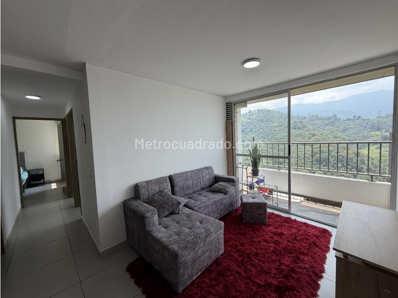 Apartamento en Arriendo, Loma San Jose, Sabaneta