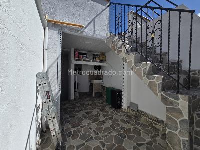 Casa de 3 alcobas en venta en Laureles, Medellín, 163 m² · foto 11 de 12