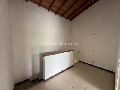 Casa de 4 alcobas en venta en La Mota, Medellín, 121 m² · foto 9 de 16