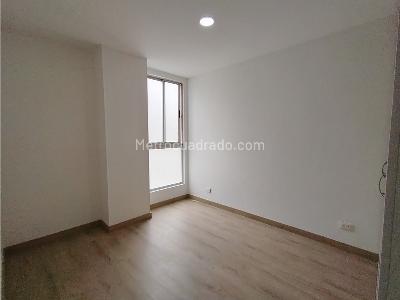 Apartamento de 3 alcobas en venta en Conquistadores, Medellín, 91 m² · foto 8 de 10