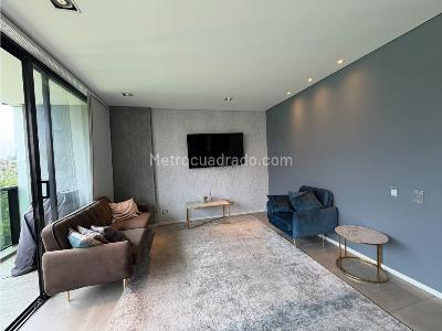 Apartamento en arriendo en Milla De Oro, Medellín · foto 3 de 12