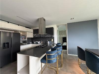 Apartamento en arriendo en Milla De Oro, Medellín · foto 5 de 12