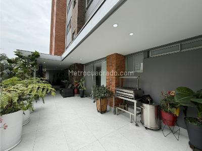Apartamento en venta en El Poblado, Medellín · foto 14 de 20