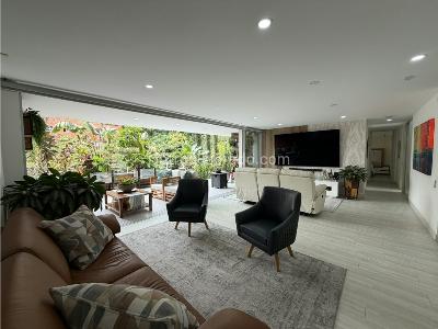 Apartamento en venta en El Poblado, Medellín · foto 2 de 20