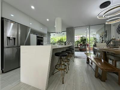 Apartamento en venta en El Poblado, Medellín · foto 9 de 20