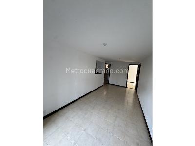 Apartamento en venta en El Poblado, Medellín · foto 2 de 10
