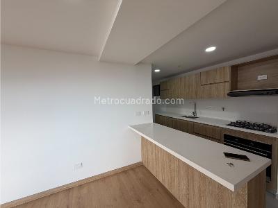 Apartamento de 3 alcobas en venta en El Poblado, Medellín, 101 m² · foto 9 de 20