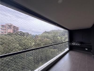 Apartamento de 2 alcobas en arriendo en El Poblado, Medellín, 102 m² · foto 3 de 13