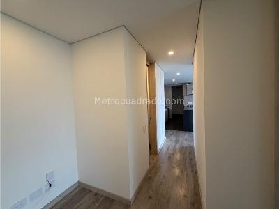 Apartamento de 2 alcobas en arriendo en El Poblado, Medellín, 102 m² · foto 12 de 13