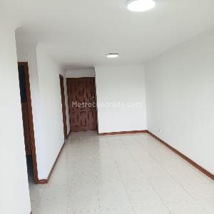 Apartamento en venta en Primero De Mayo, Cali · foto 2 de 15