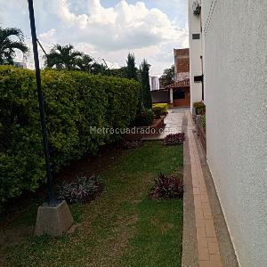 Apartamento en venta en Primero De Mayo, Cali · foto 9 de 15