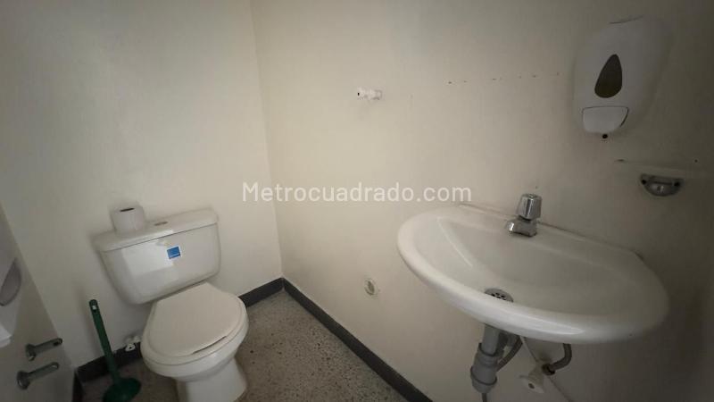 Local Comercial en Arriendo, AVENIDA CHILACOS, Chía - Mehr