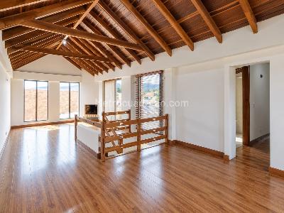Casa de 4 alcobas en venta en Bochica Sector Bojaca, Chía, 272 m² · foto 17 de 20