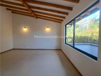 Casa de 4 alcobas en venta en San Antonio De Pereira, Rionegro, 186 m² · foto 12 de 20
