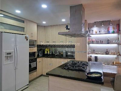Casa de 4 alcobas en venta en Ant, Rionegro, 136 m² · foto 4 de 20