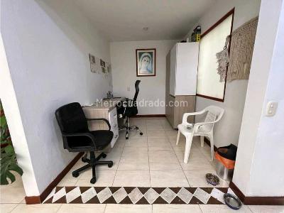 Casa de 4 alcobas en venta en San Antonio De Pereira, Rionegro, 127 m² · foto 7 de 18