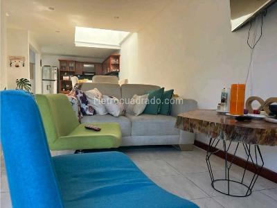 Casa de 4 alcobas en venta en San Antonio De Pereira, Rionegro, 127 m² · foto 9 de 18