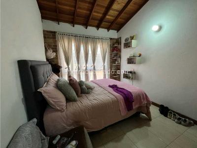 Casa de 4 alcobas en venta en San Antonio De Pereira, Rionegro, 127 m² · foto 14 de 18