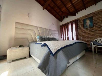 Casa de 4 alcobas en venta en San Antonio De Pereira, Rionegro, 127 m² · foto 16 de 18