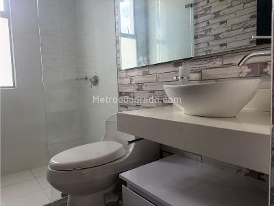 Casa de 4 alcobas en venta en Barro Blanco, Rionegro, 230 m² · foto 11 de 20