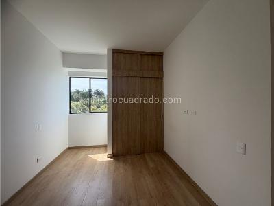 Apartamento de 2 alcobas en venta en Barro Blanco, Rionegro, 58 m² · foto 9 de 20