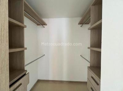 Apartamento de 2 alcobas en venta en Rionegro, 75 m² · foto 6 de 10