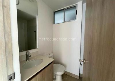 Apartamento de 2 alcobas en venta en Rionegro, 75 m² · foto 8 de 10