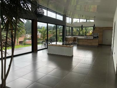 Casa de 3 alcobas en venta en El Carmen, Rionegro, 360 m² · foto 5 de 16