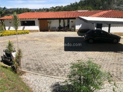 Casa de 3 alcobas en venta en Autopista Med Bogota, Rionegro · foto 2 de 15