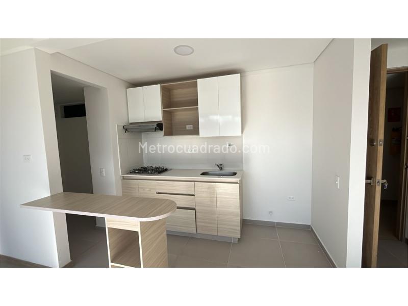3BR Apartment in Barro Blanco (72 m²) - 2