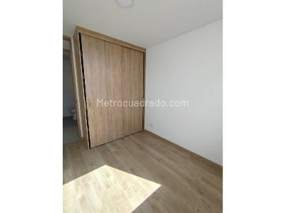 Apartamento de 2 alcobas en venta en San Antonio, Rionegro, 66 m² · foto 9 de 11