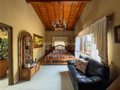 Casa de 3 alcobas en venta en San Joaquin, Rionegro, 606 m² · foto 18 de 20