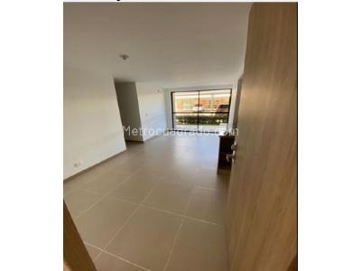 Apartamento de 3 alcobas en venta en Ciudad Jardines, Rionegro, 71 m² · foto 8 de 9