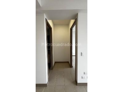 Apartamento de 2 alcobas en venta en San Nicolas, Rionegro, 65 m² · foto 5 de 16