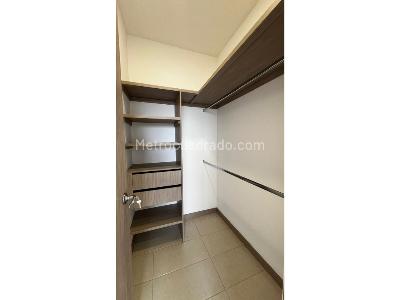 Apartamento de 2 alcobas en venta en San Nicolas, Rionegro, 65 m² · foto 13 de 16