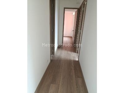Apartamento de 3 alcobas en venta en San Nicolas, Rionegro, 78 m² · foto 13 de 14