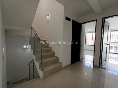 Casa de 3 alcobas en venta en El Porvenir, Rionegro, 220 m² · foto 19 de 20