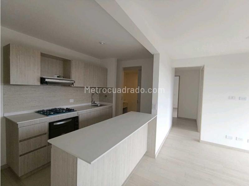 2BR Apartment in San Antonio (58 m²) - 2