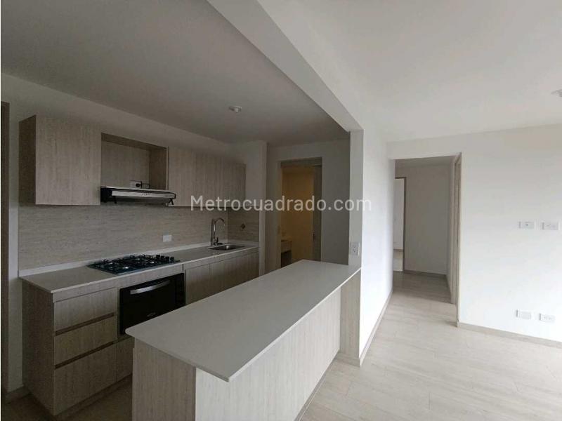 2BR Apartment in San Antonio (58 m²) - 3