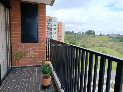 Apartamento de 2 alcobas en venta en Barro Blanco, Rionegro, 62 m² · foto 8 de 19
